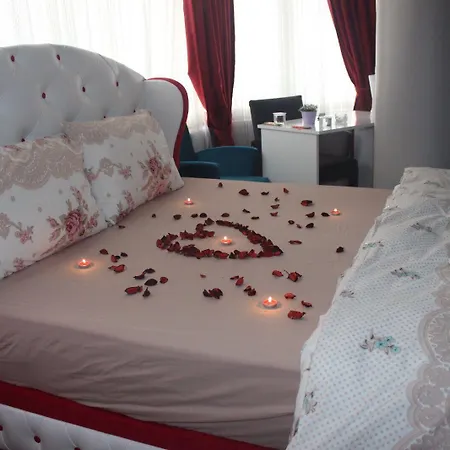 Grand Hope Hotel *